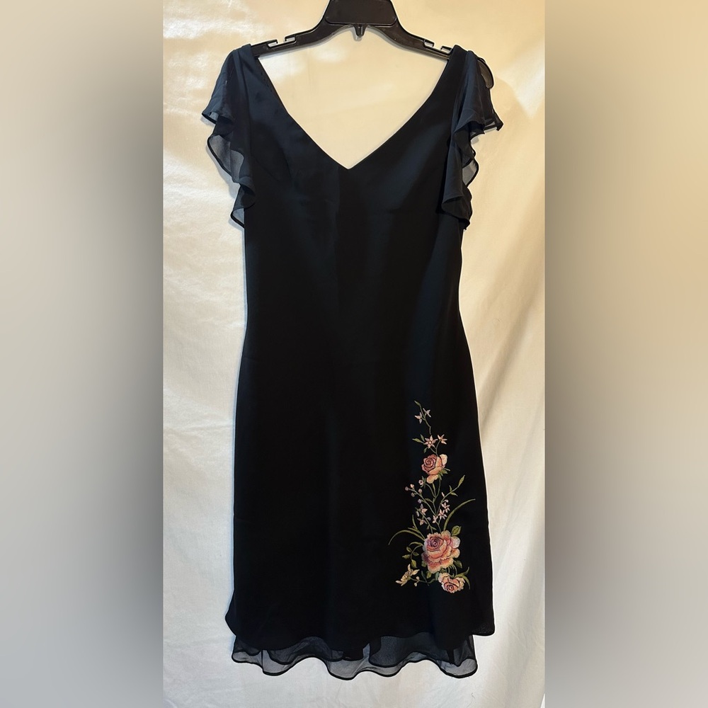 Dressbarn Elegant Black Midi Dress with Floral Embroidery